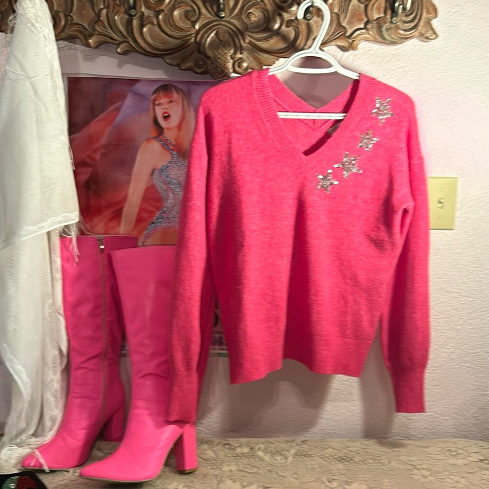# 112 Loft star sweater